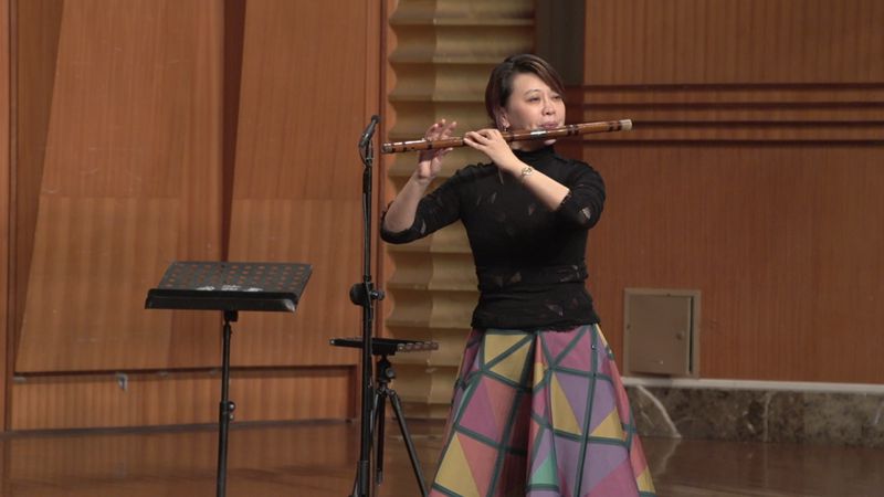 唐俊乔教授教学成果展暨王俊侃笛子独奏音乐会在我院举行